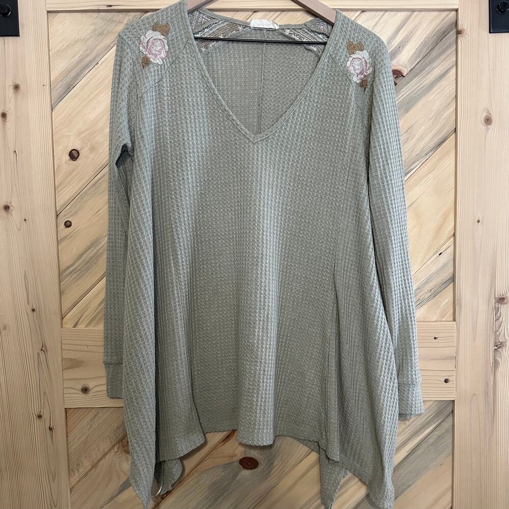altar'd state L knit blouse with embroidery accents